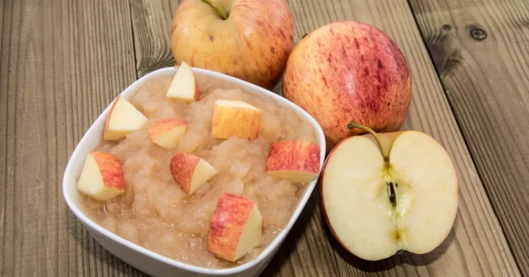 Can dogs eat applesauce