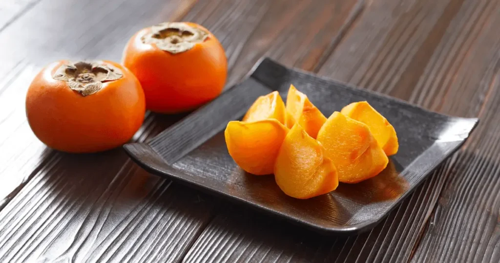 can a dog eat persimmons