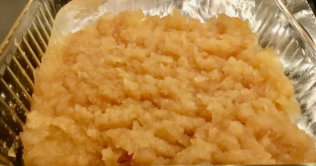 can dogs eat apple sauce