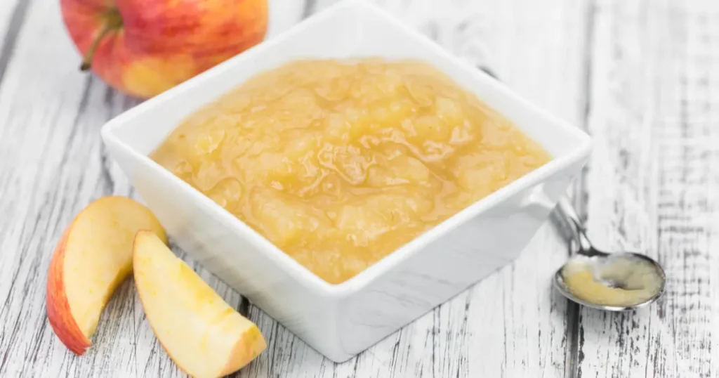 can dogs have applesauce